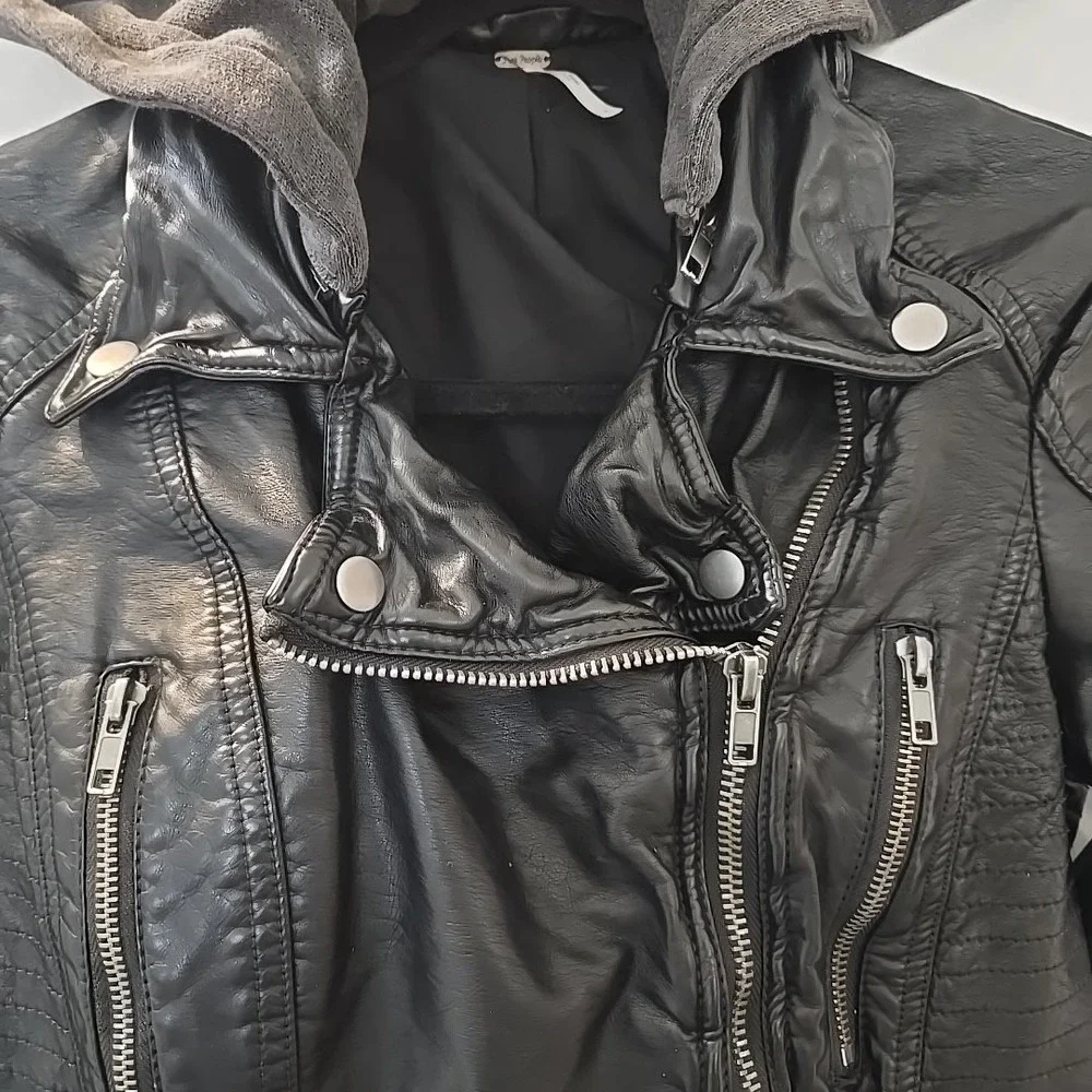 Free‎ People Soft Leather Jacket Moto Bomber Detachable Hood Black Size 4